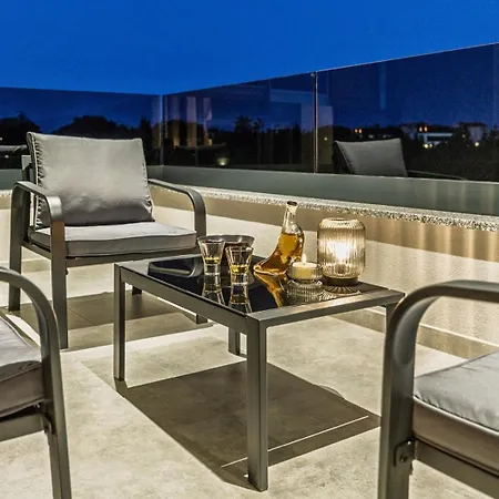 빌라 Luxury With A Swimming Pool Premantura, Medulin - 26971