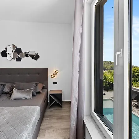Luxury With A Swimming Pool Premantura, Medulin - 26971